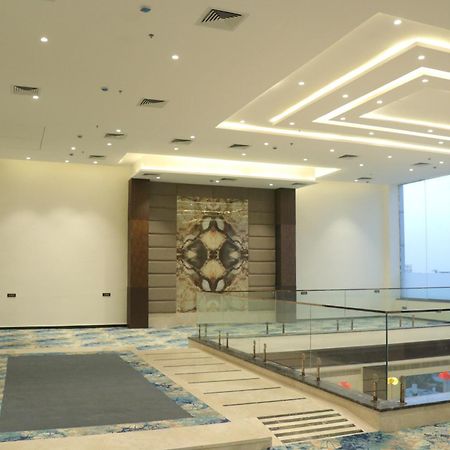 Una  Pt Moolraj Residency酒店 外观 照片